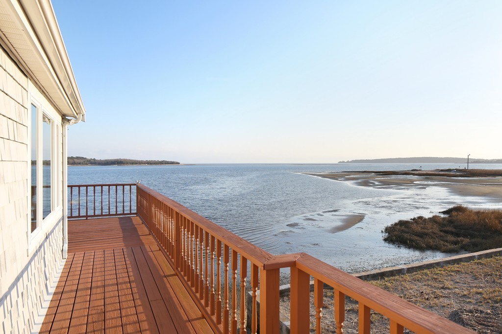 39 Beach Street Wareham, MA 02571 - Photo 7 of 24 a view of a terrace from a balcony