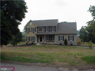 35 Mapleflower Road Glenmoore, PA 19343 - Photo 1 of 5 Gallery Image 1