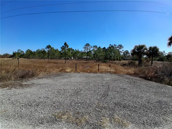 $99,750 | 335 South Utopia Street, Clewiston, FL 33440