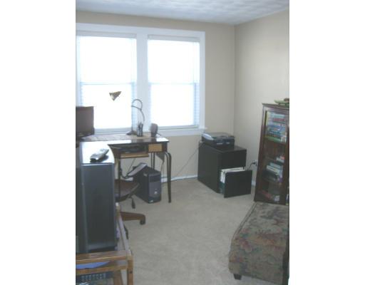 27 Roundtop Road Marlborough, MA 01752 - Photo 10 of 13 Gallery Image 10