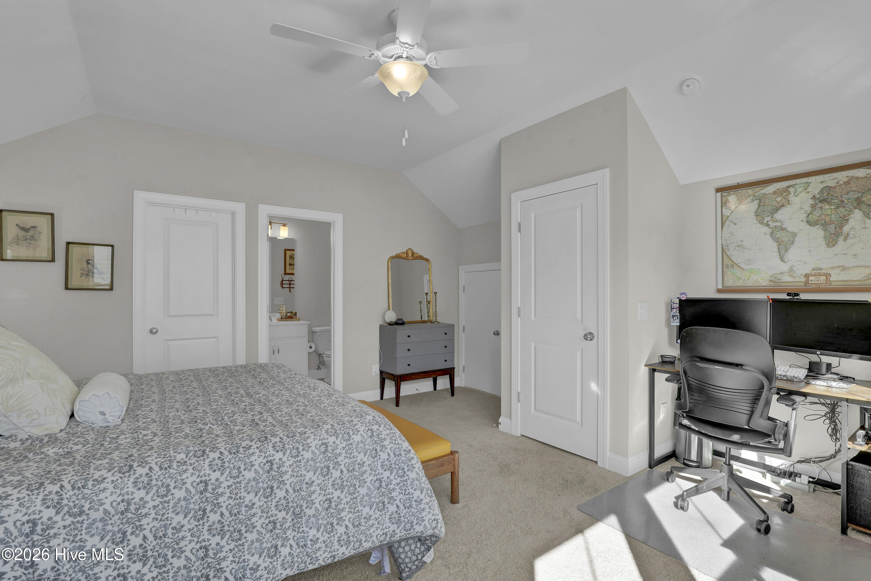 198 East Weatherbee Way Hampstead, NC 28443 - Photo 25 of 39 4th Bedroom Suite