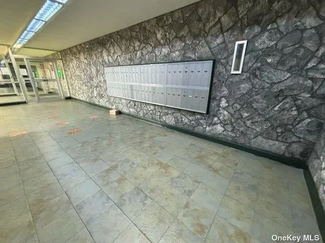 $179,900 | 204-15 Foothill Avenue, Unit B 42 | Holliswood