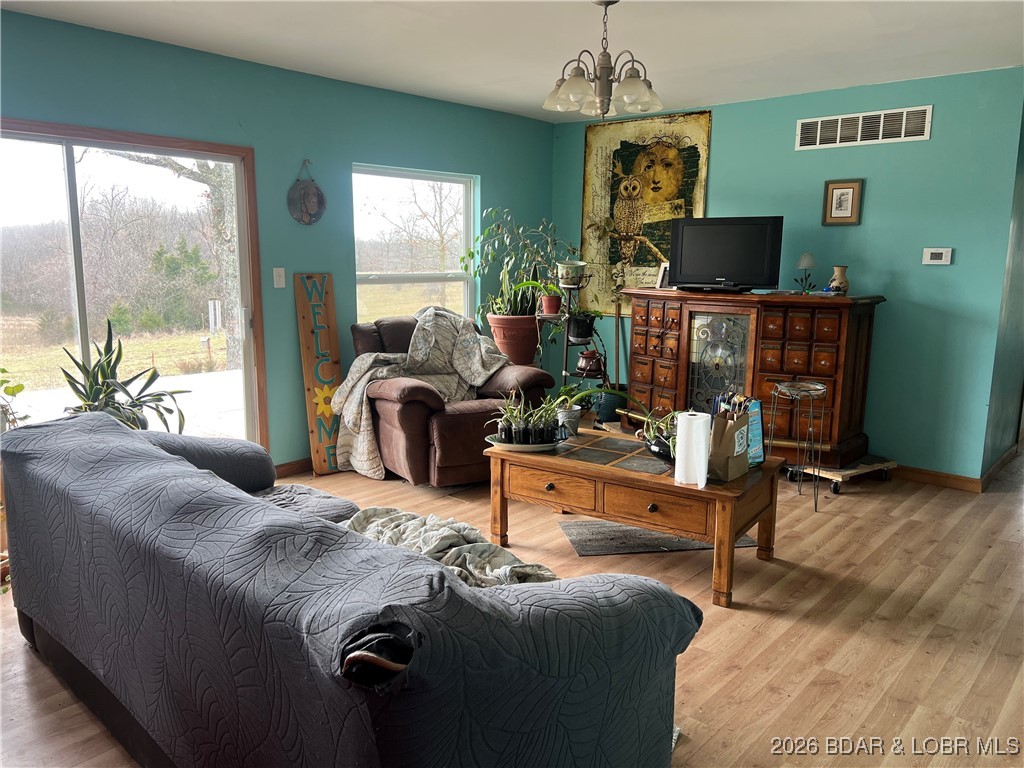 4534 Pyrmont Road Stover, MO 65078 - Photo 11 of 41