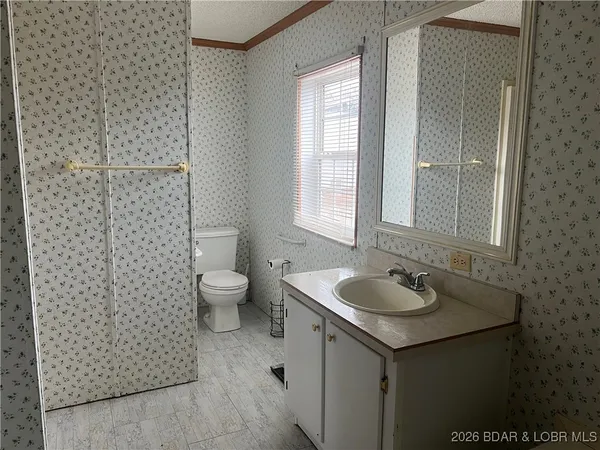 $575,000 | 4534 Pyrmont Road, Stover, MO 65078