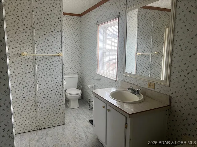 $700,000 | 4534 Pyrmont Road, Stover, MO 65078