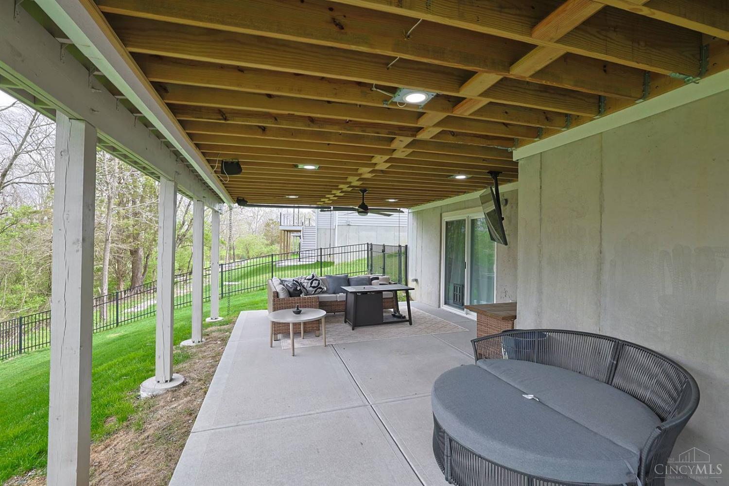 1448 Soaring Way Maineville, OH 45039 - Photo 42 of 55