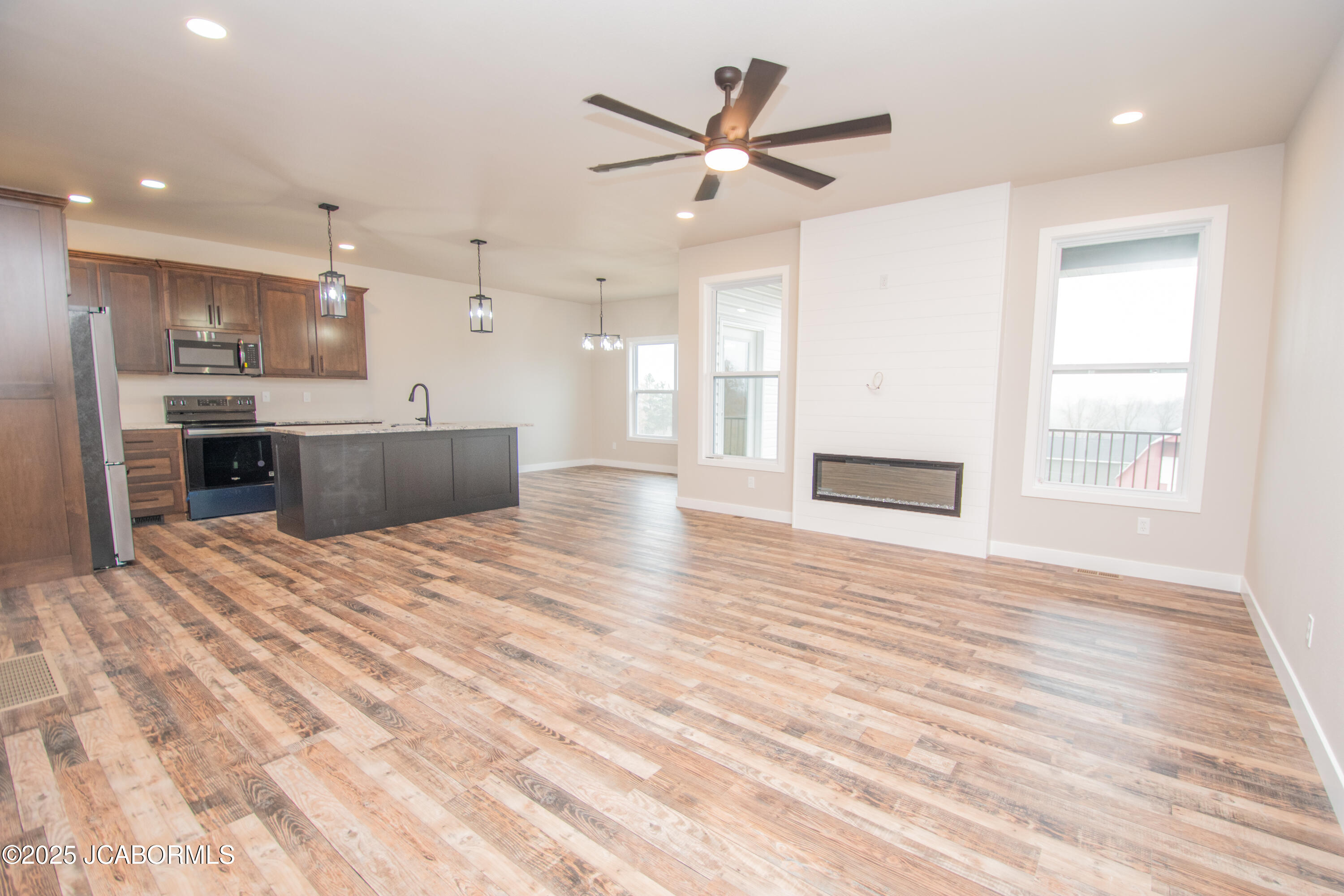 7012 Rte M Jefferson City, MO 65101 - Photo 3 of 22 DSC_1160