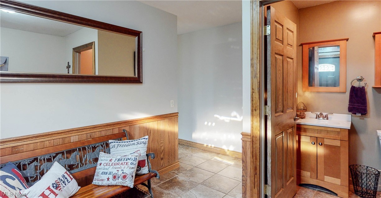 3238 Warren - Sharon Road Vienna, OH 44473 - Photo 12 of 35 Gallery Image 12