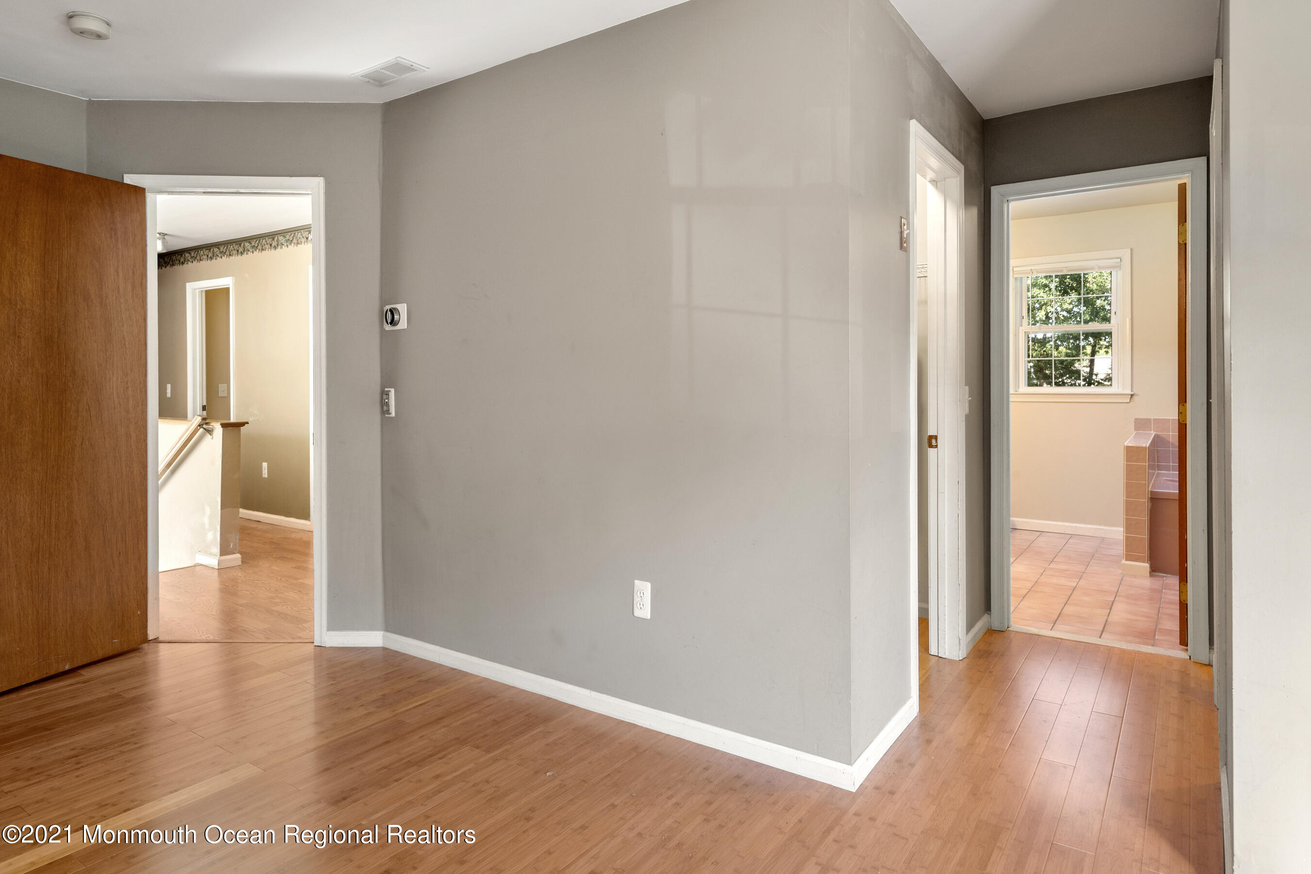 124 Torpedo Road Manahawkin, NJ 08050 - Photo 14 of 25 Master Bedroom