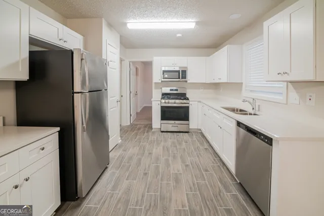 $2,490 | 4636 Egret Court, Austell, GA 30106