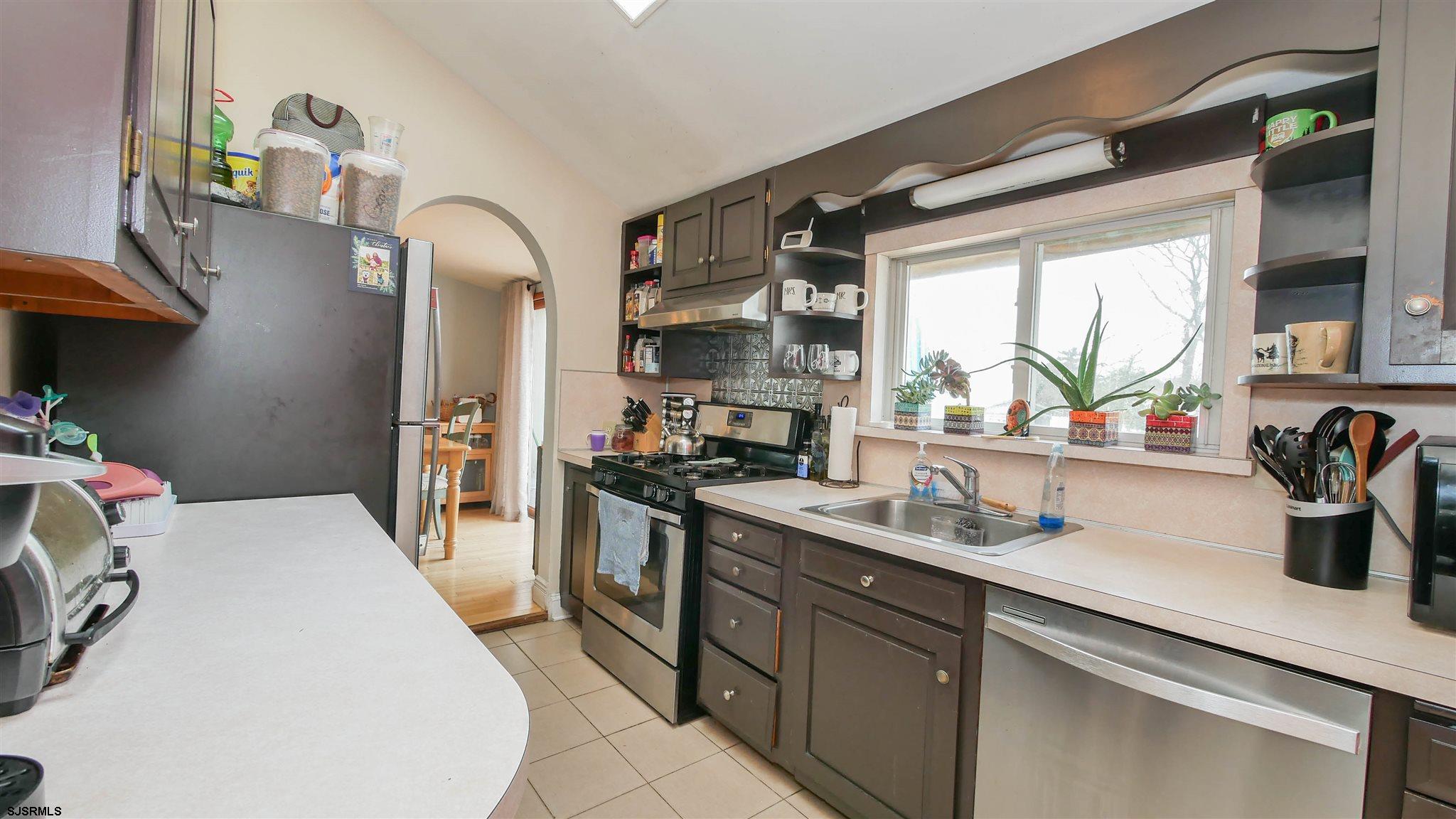 1723 Tilton Road Northfield, NJ 08225 - Photo 8 of 24