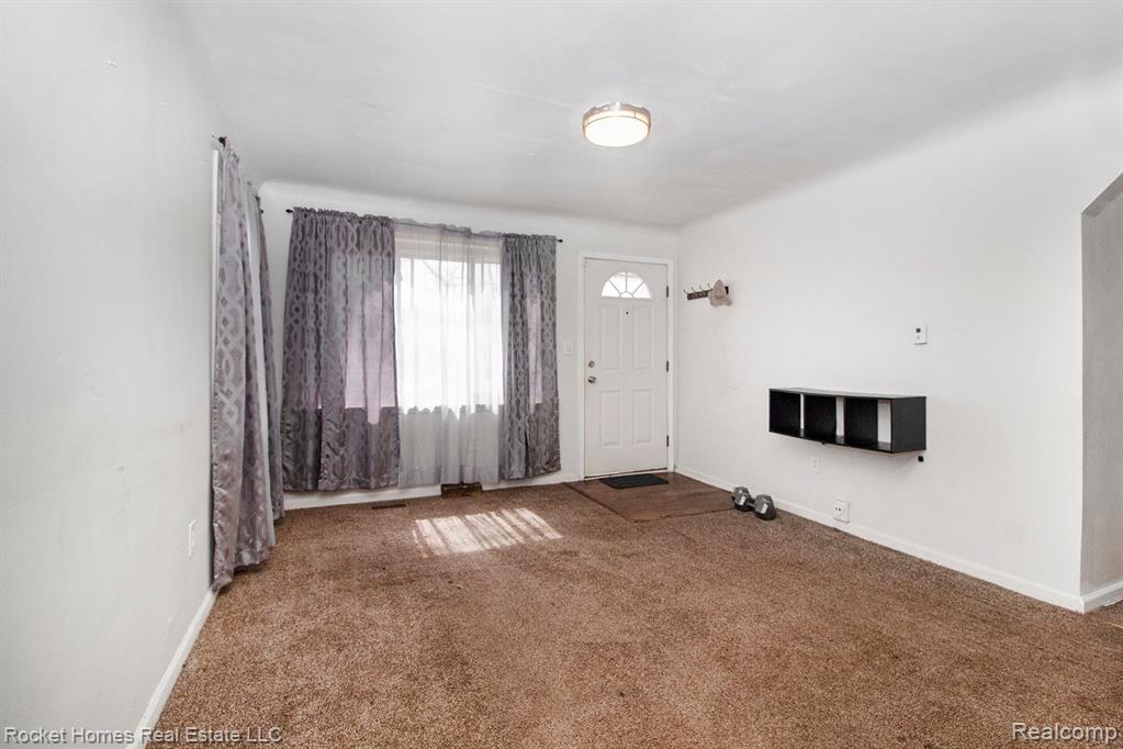 26410 Beverly Road Taylor, MI 48180 - Photo 4 of 29