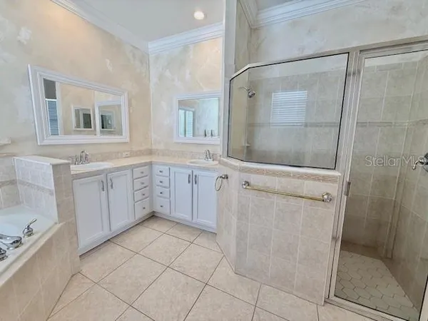 $3,250 | 6614 64th Terrace East, Bradenton, FL 34203