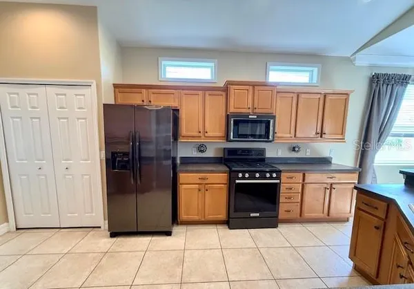 $3,250 | 6614 64th Terrace East, Bradenton, FL 34203