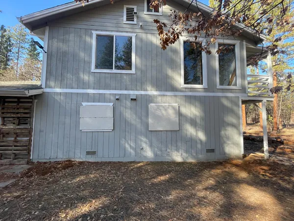 $185,000 | 29352 Roads End Fall River Mills, McArthur, CA 96056