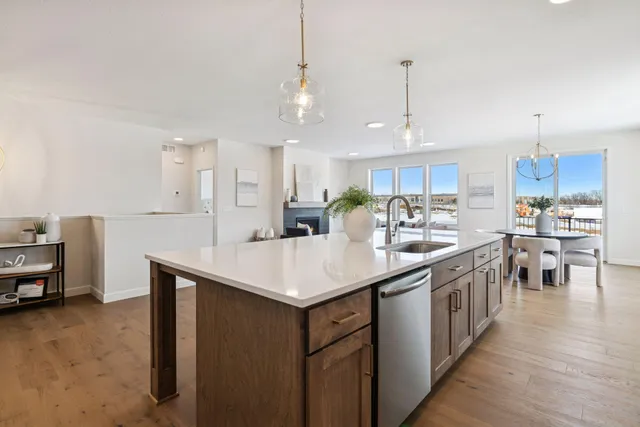 $647,900 | 18643 Icebox Lane, Lakeville, MN 55044