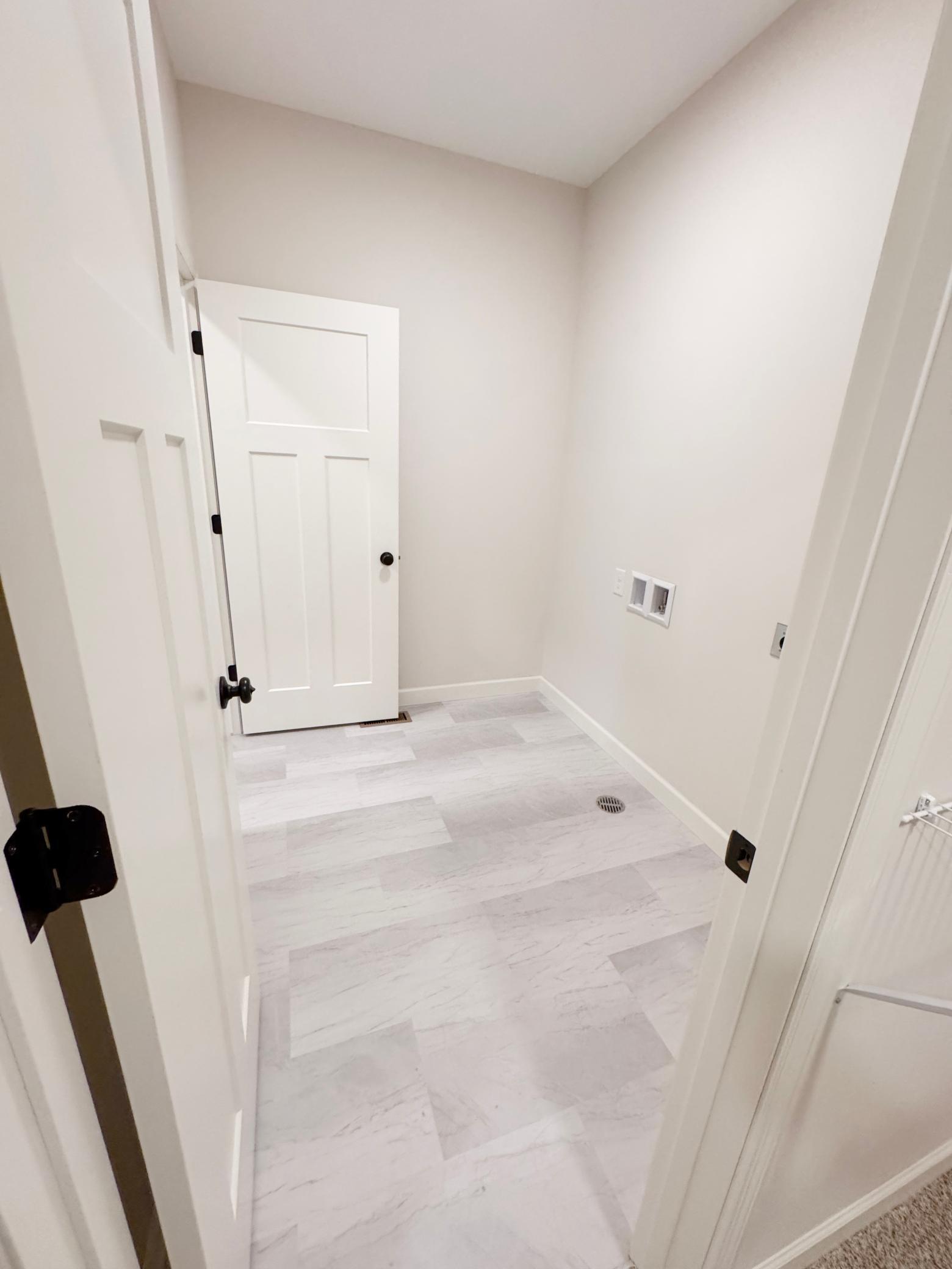 18643 Icebox Lane Lakeville, MN 55044 - Photo 14 of 27