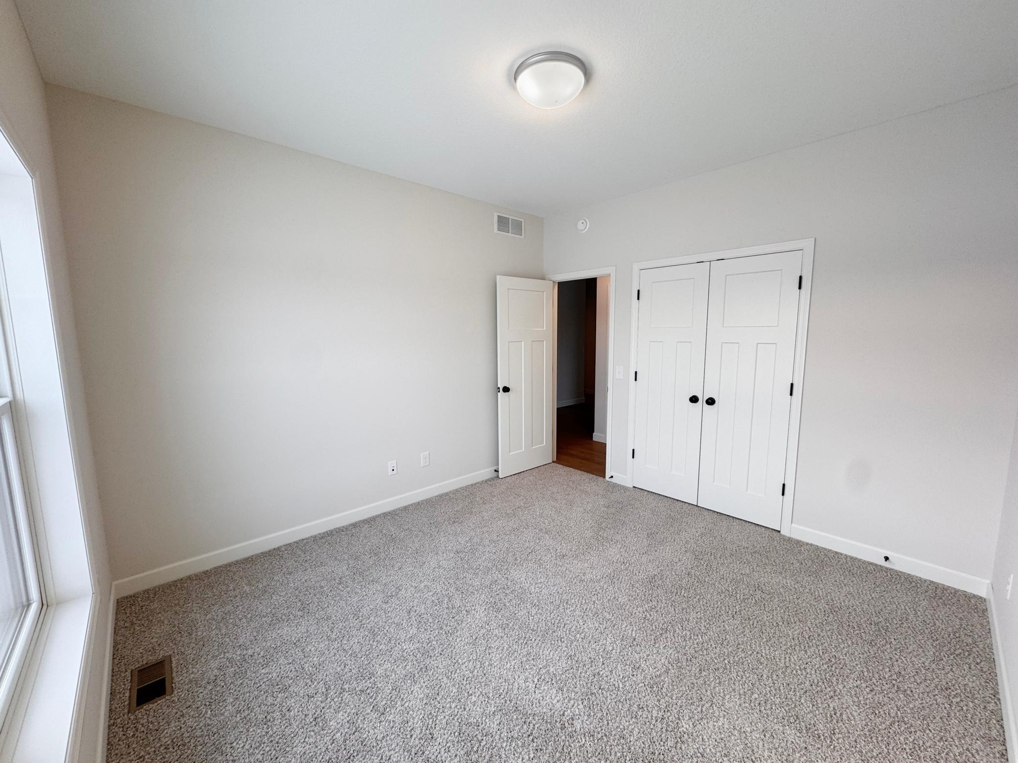 18643 Icebox Lane Lakeville, MN 55044 - Photo 19 of 27