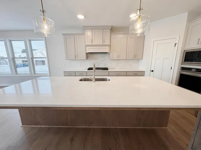 $647,900 | 18643 Icebox Lane, Lakeville, MN 55044