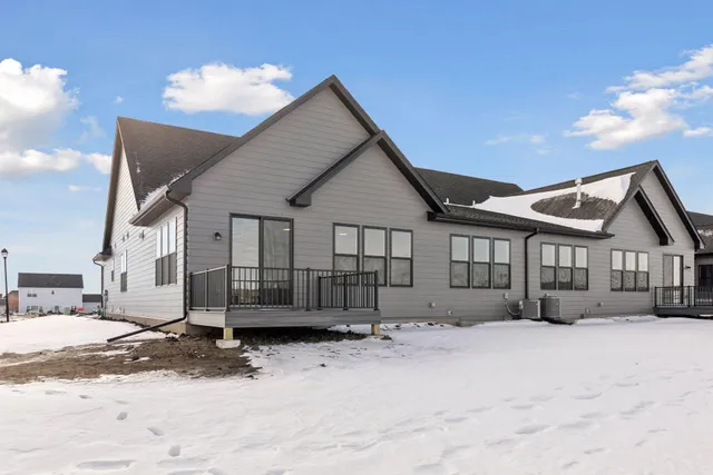 $647,900 | 18643 Icebox Lane, Lakeville, MN 55044