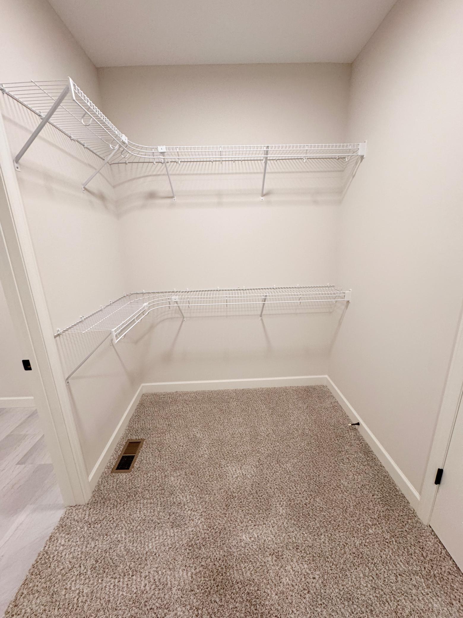 18643 Icebox Lane Lakeville, MN 55044 - Photo 8 of 27