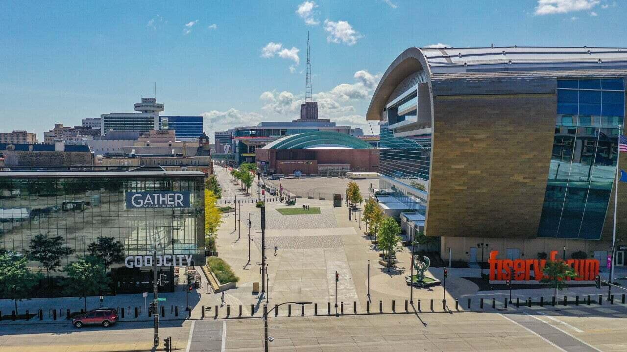 1847 Vel R. Phillips Avenue, Unit B Milwaukee, WI 53212 - Photo 35 of 40 Walk to Fiserv Forum