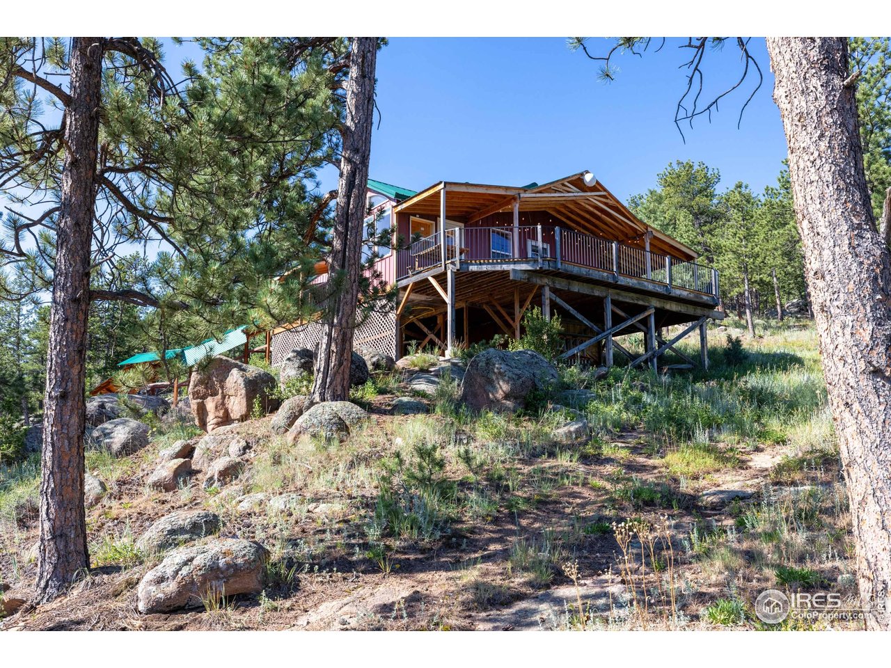 986 Easton Road Lyons, CO 80540 - Photo 31 of 39 Gallery Image 31