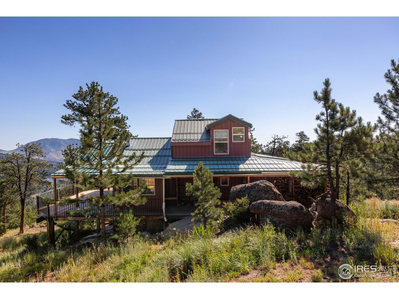 986 Easton Road Lyons, CO 80540 - Photo 32 of 39 Gallery Image 32
