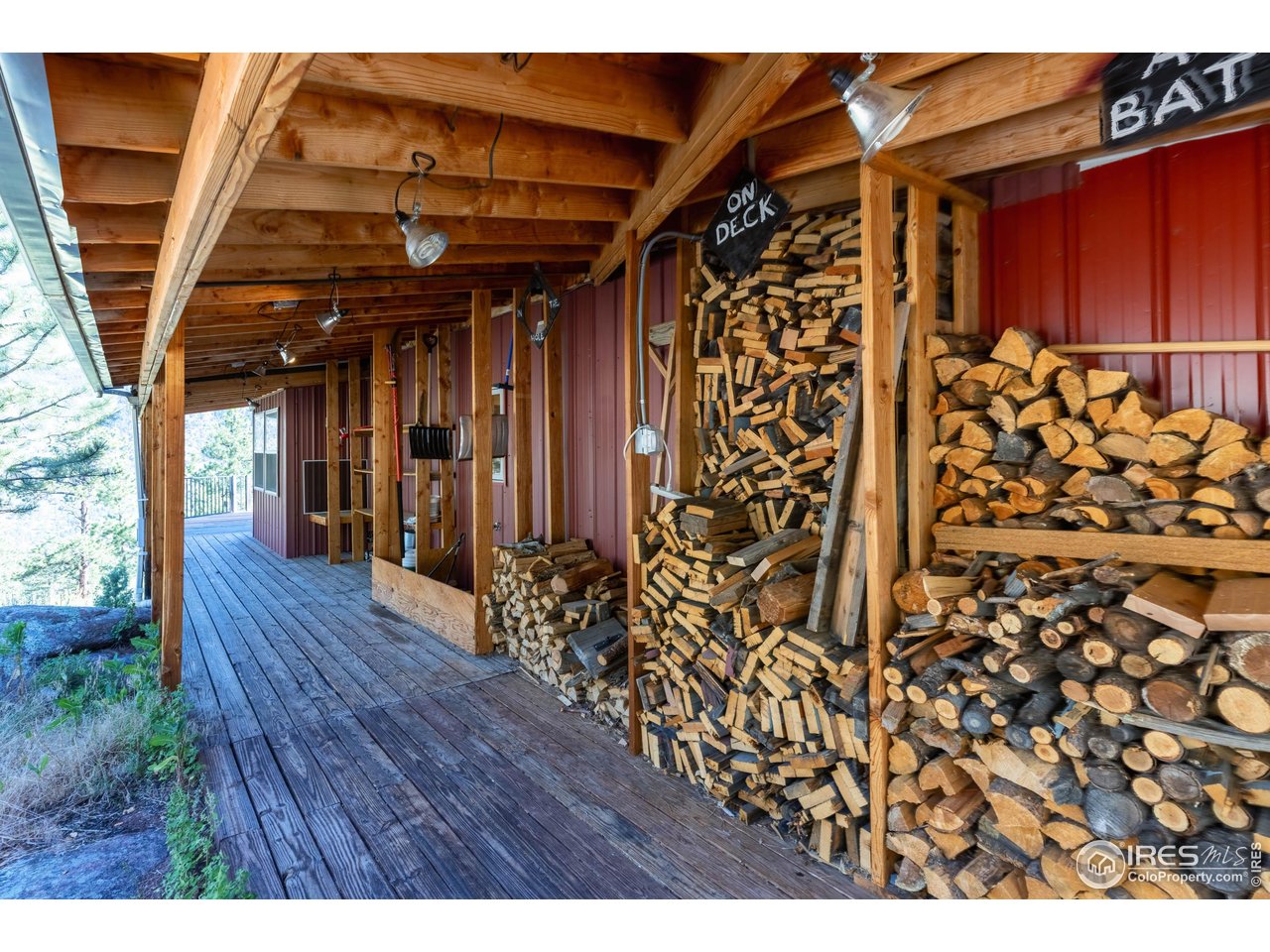 986 Easton Road Lyons, CO 80540 - Photo 34 of 39 Gallery Image 34