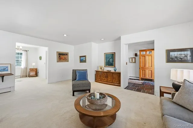 $829,000 | 9 Carlisle Drive, Northport, NY 11768