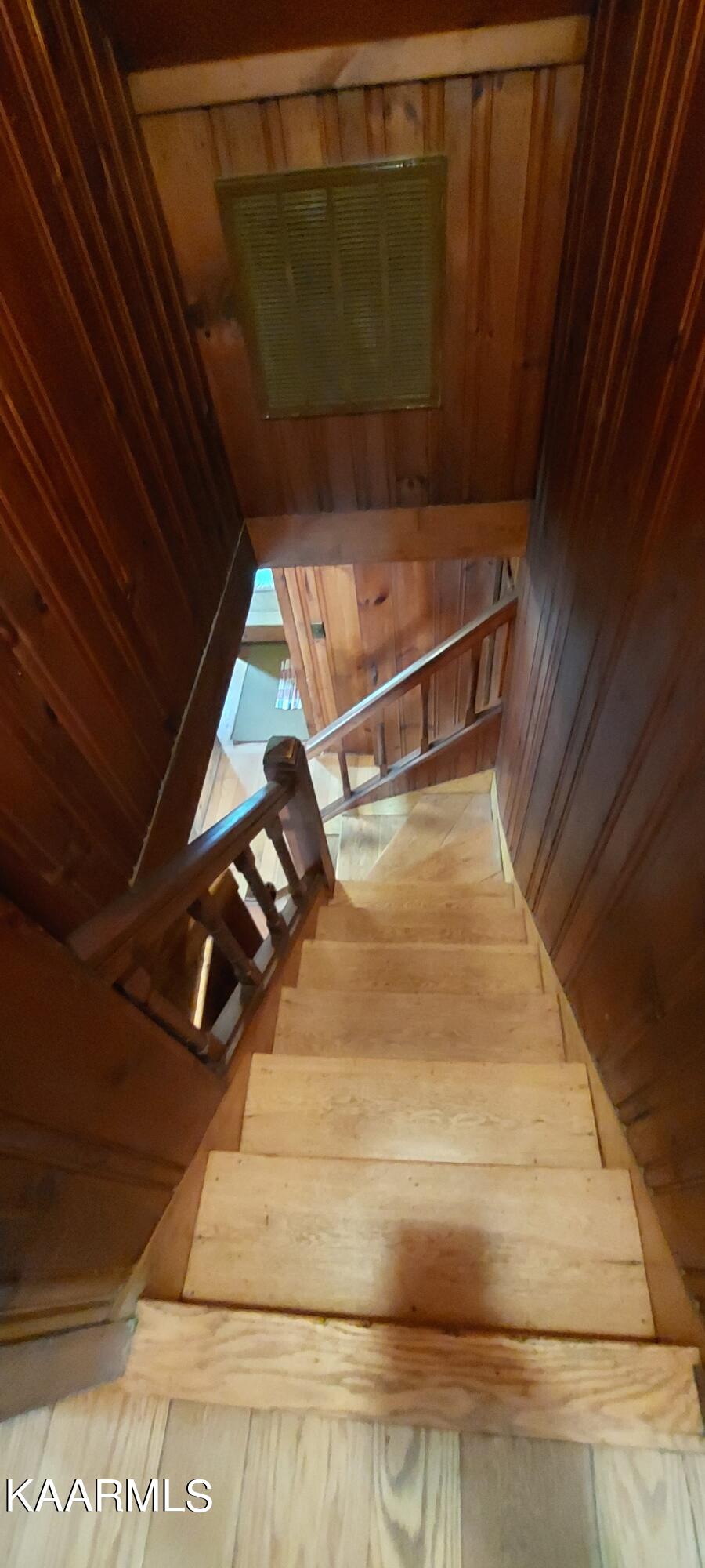 132 Short Sawmill Road Crossville, TN 38555 - Photo 20 of 23 20230109_085921