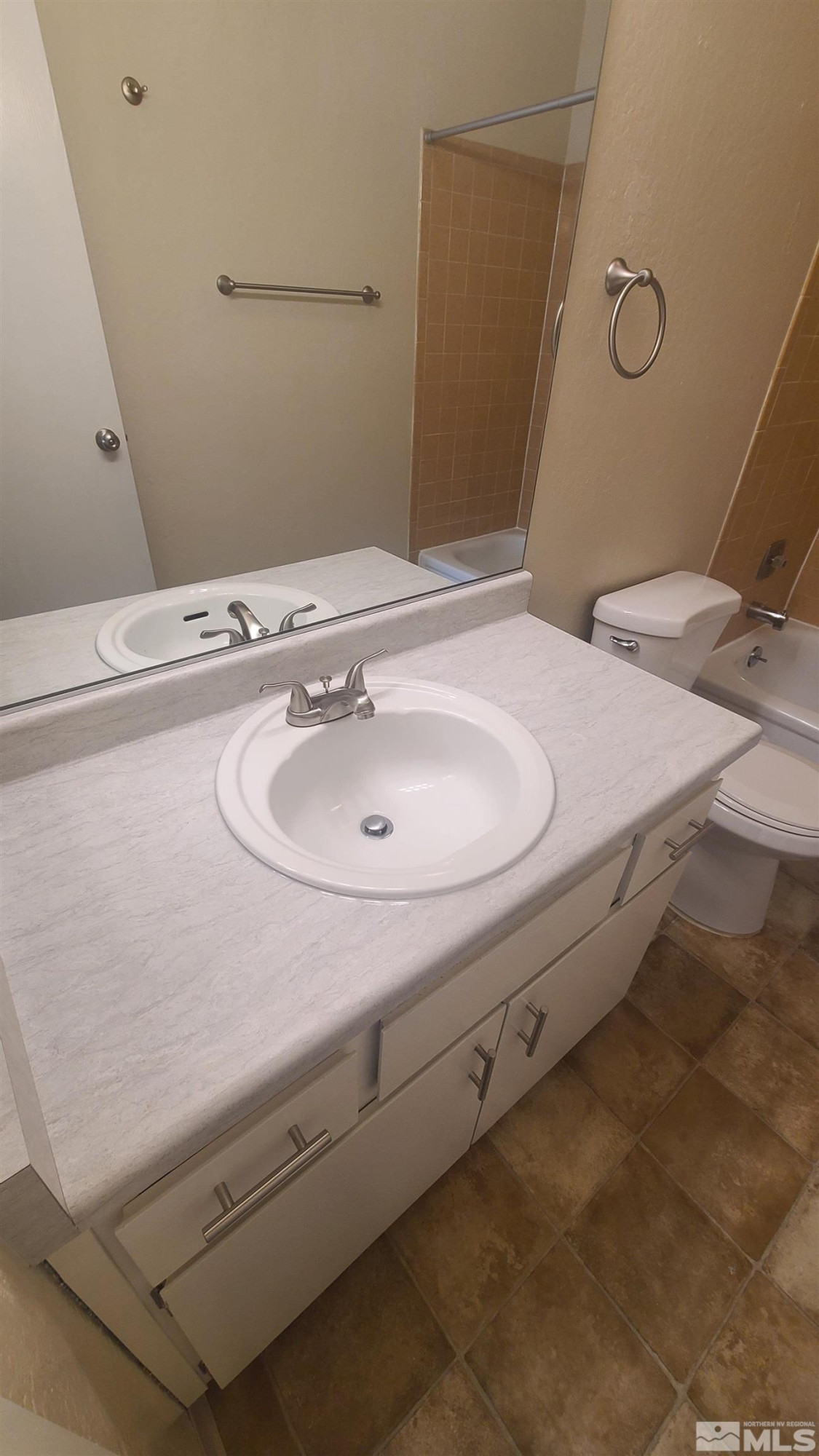 2955 Lakeside Drive, Unit 227 Reno, NV 89509 - Photo 9 of 14 Bathroom