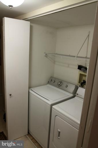 2108 Green Watch Way, Unit 11/200 Reston, VA 20191 - Photo 12 of 30 Full size washer/dryer