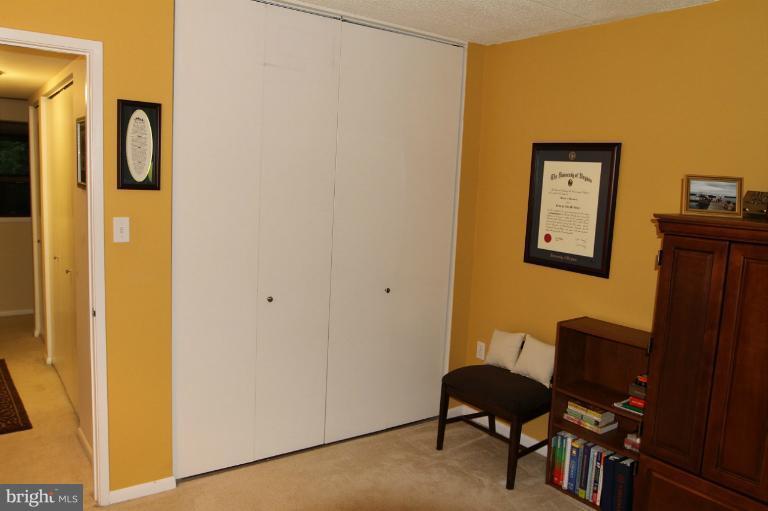 2108 Green Watch Way, Unit 11/200 Reston, VA 20191 - Photo 5 of 30 Bedroom