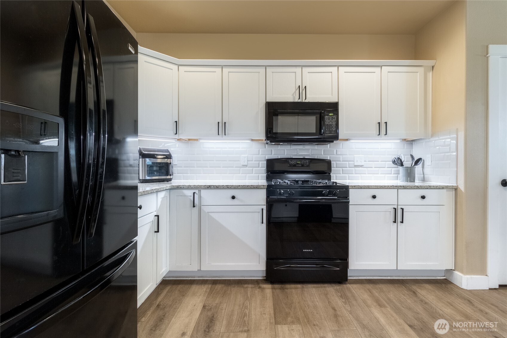 941 Highland Road Walla Walla, WA 99362 - Photo 8 of 33