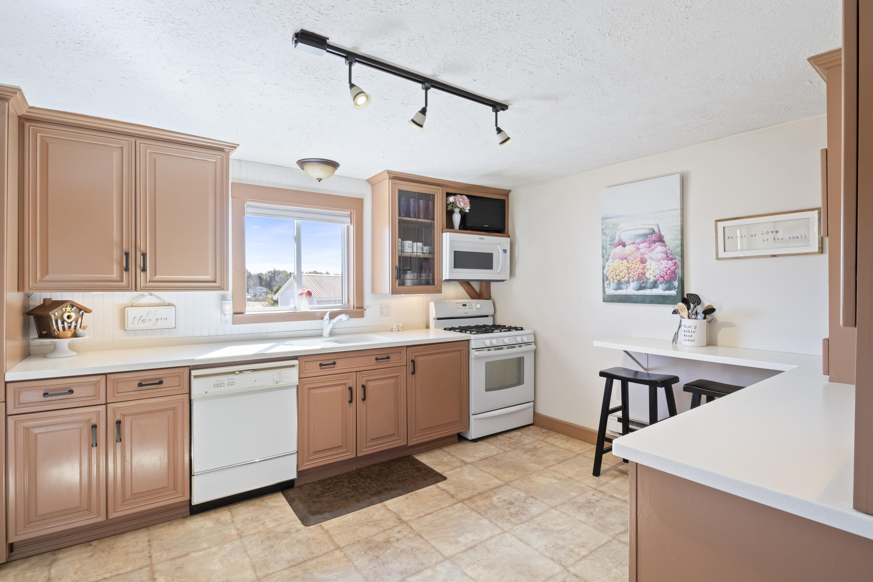 245 Arundel Road Kennebunkport, ME 04046 - Photo 10 of 55 rh_res-7