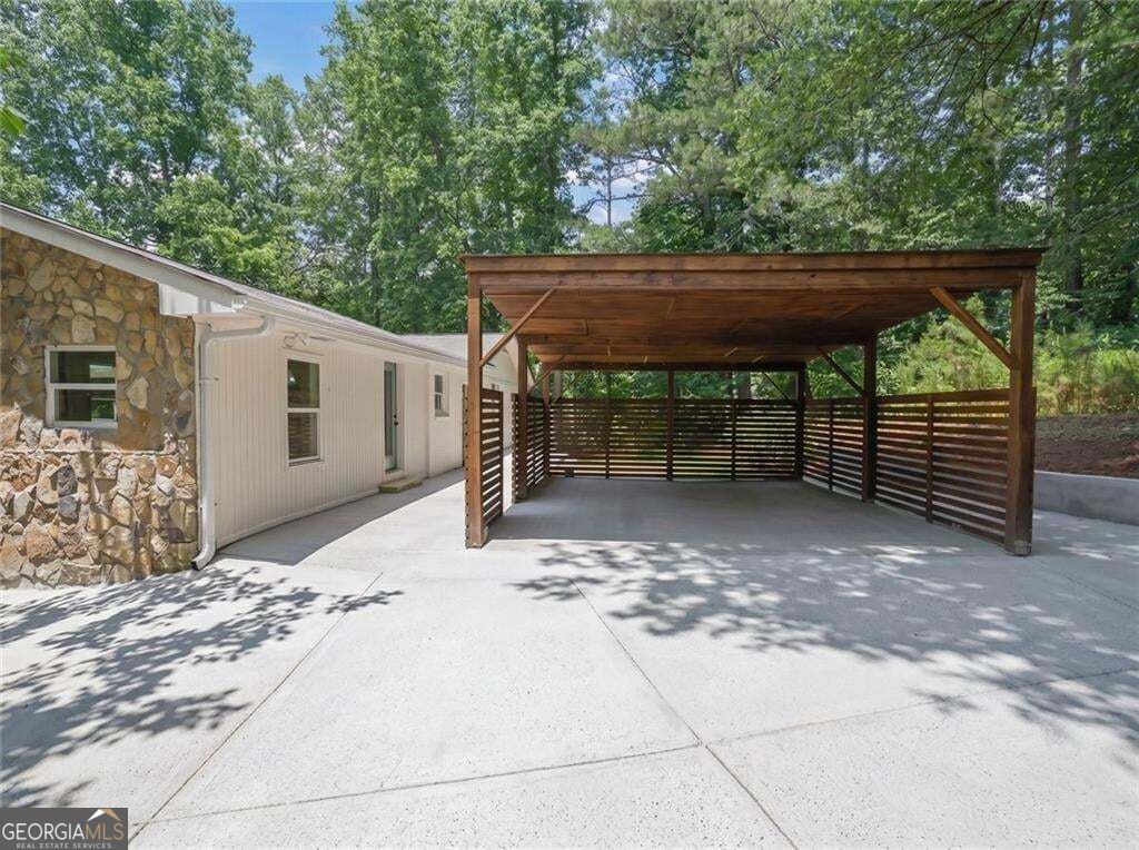 2270 Addison Road Northeast Marietta, GA 30066 - Photo 5 of 36 Gallery Image 5