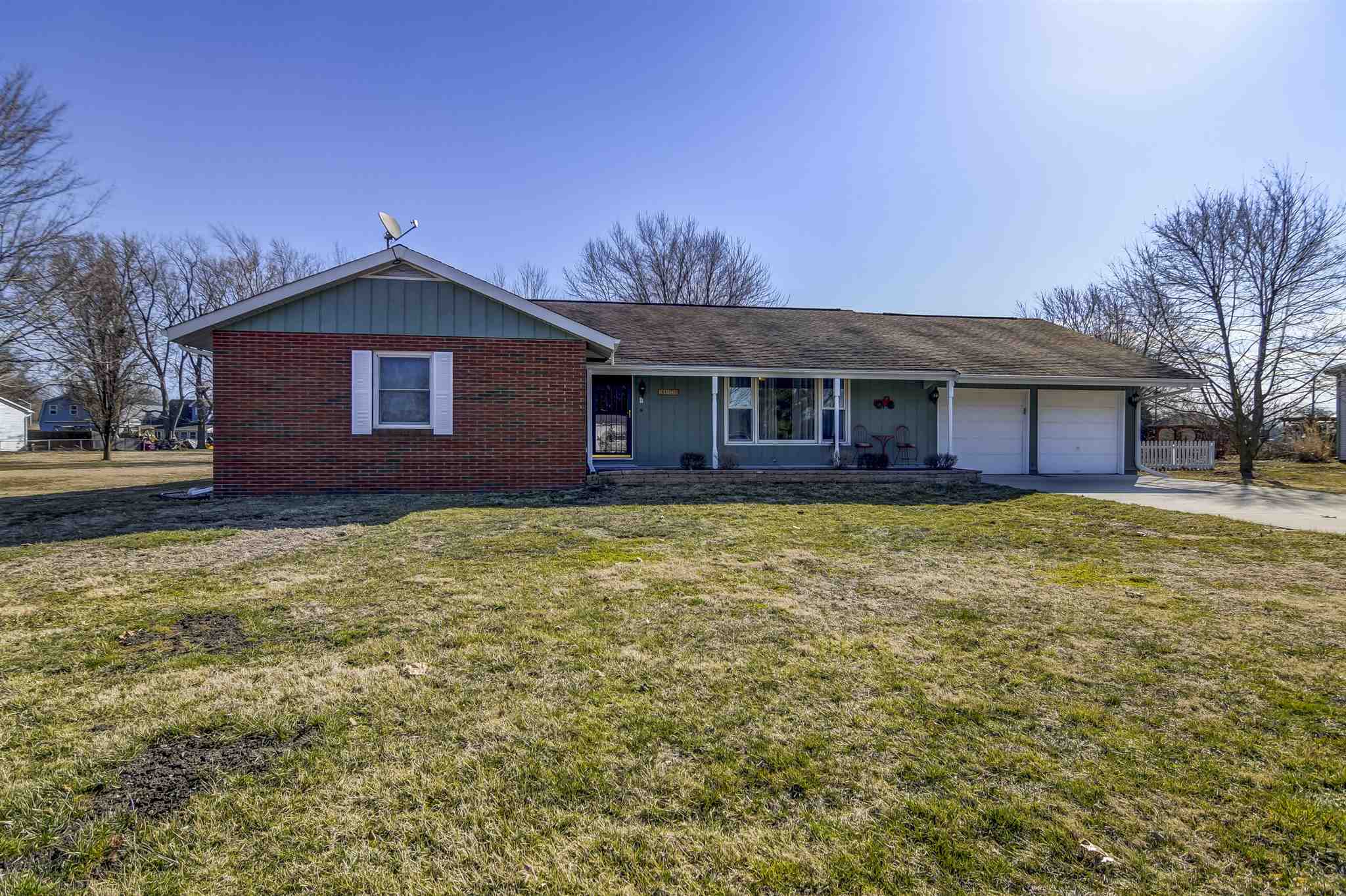 2506 Plateau Drive Springfield, IL 62707 - Photo 1 of 41 Gallery Image 1