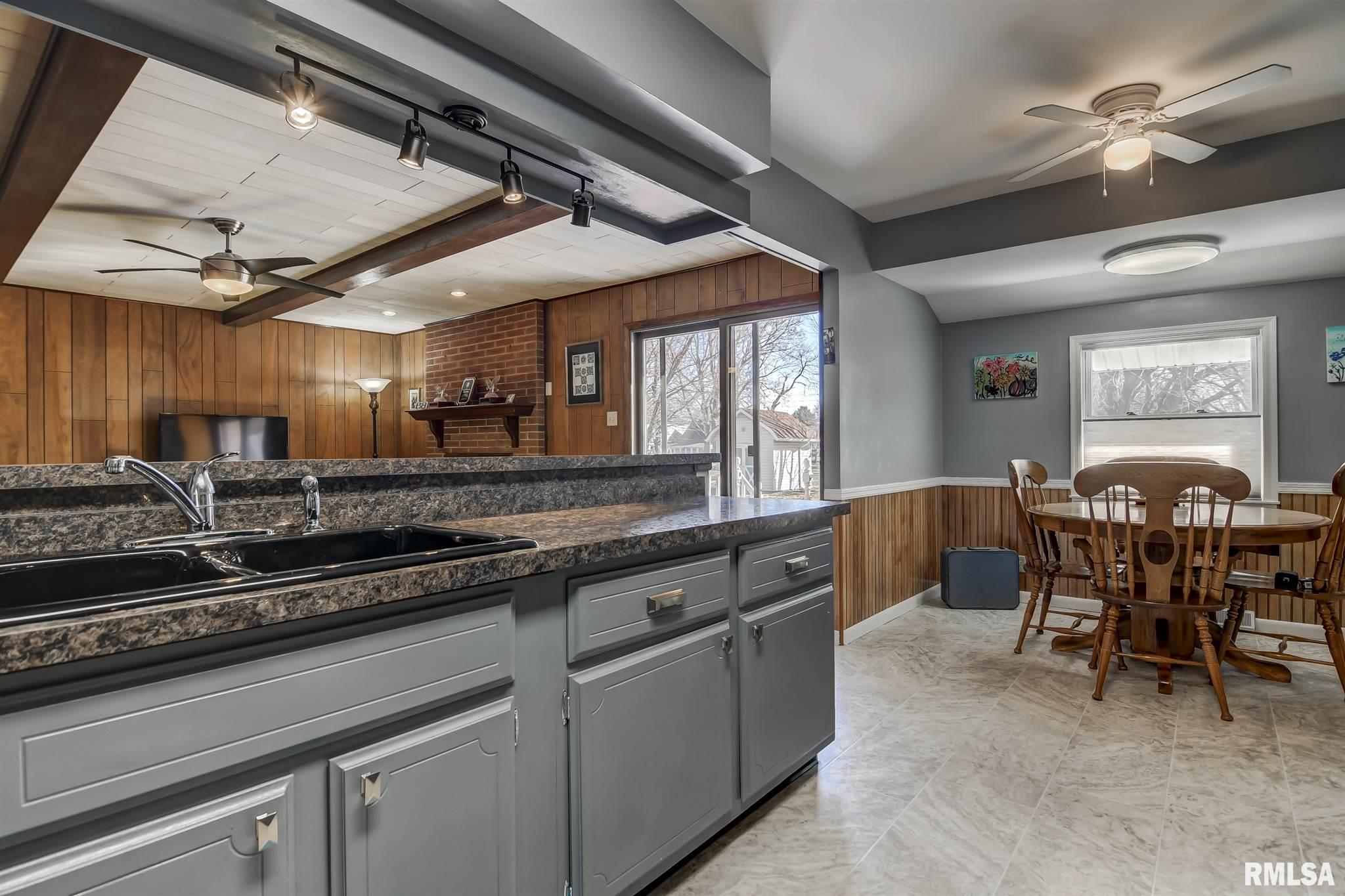 2506 Plateau Drive Springfield, IL 62707 - Photo 15 of 41 Gallery Image 15