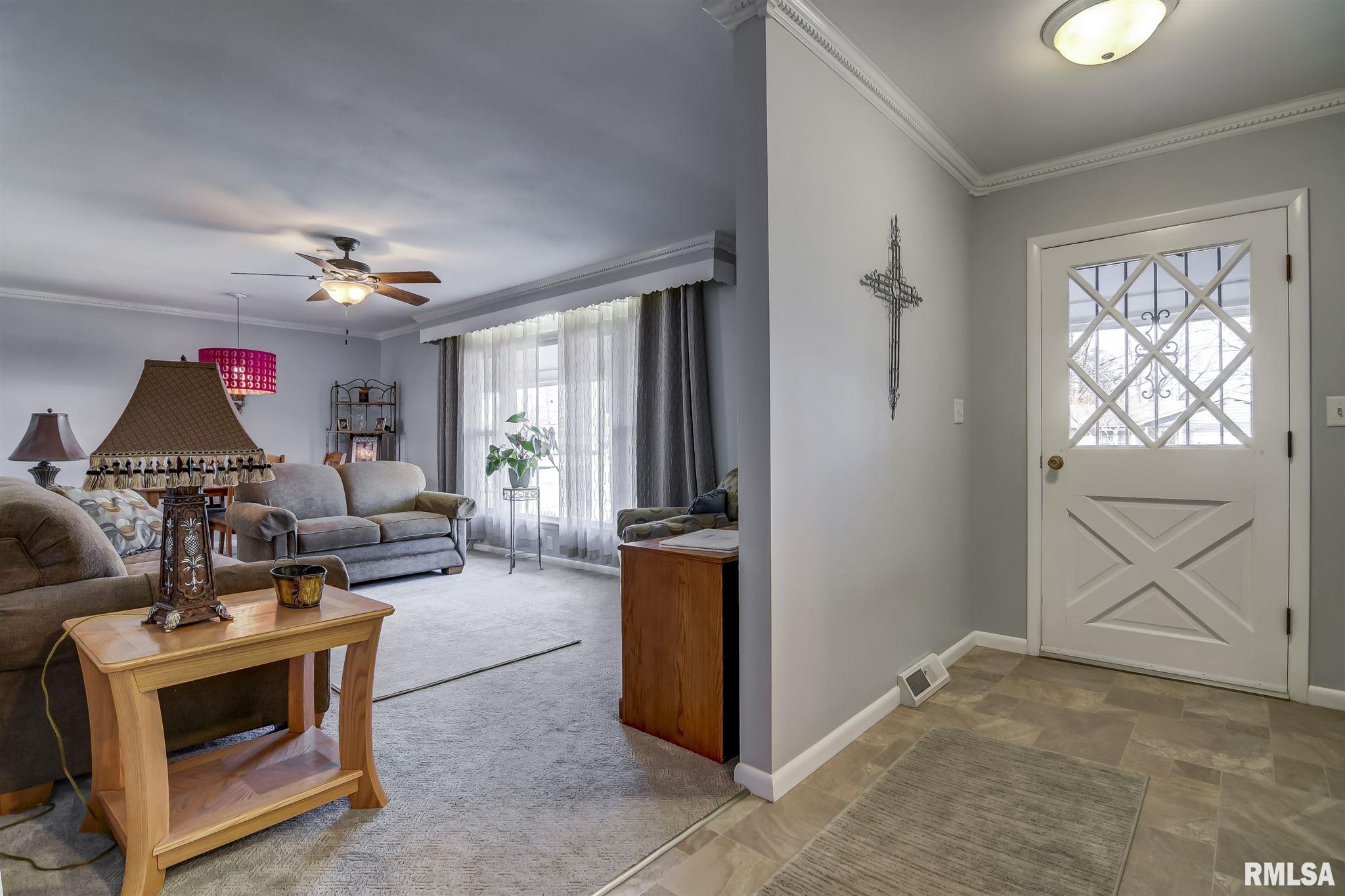 2506 Plateau Drive Springfield, IL 62707 - Photo 6 of 41 Gallery Image 6