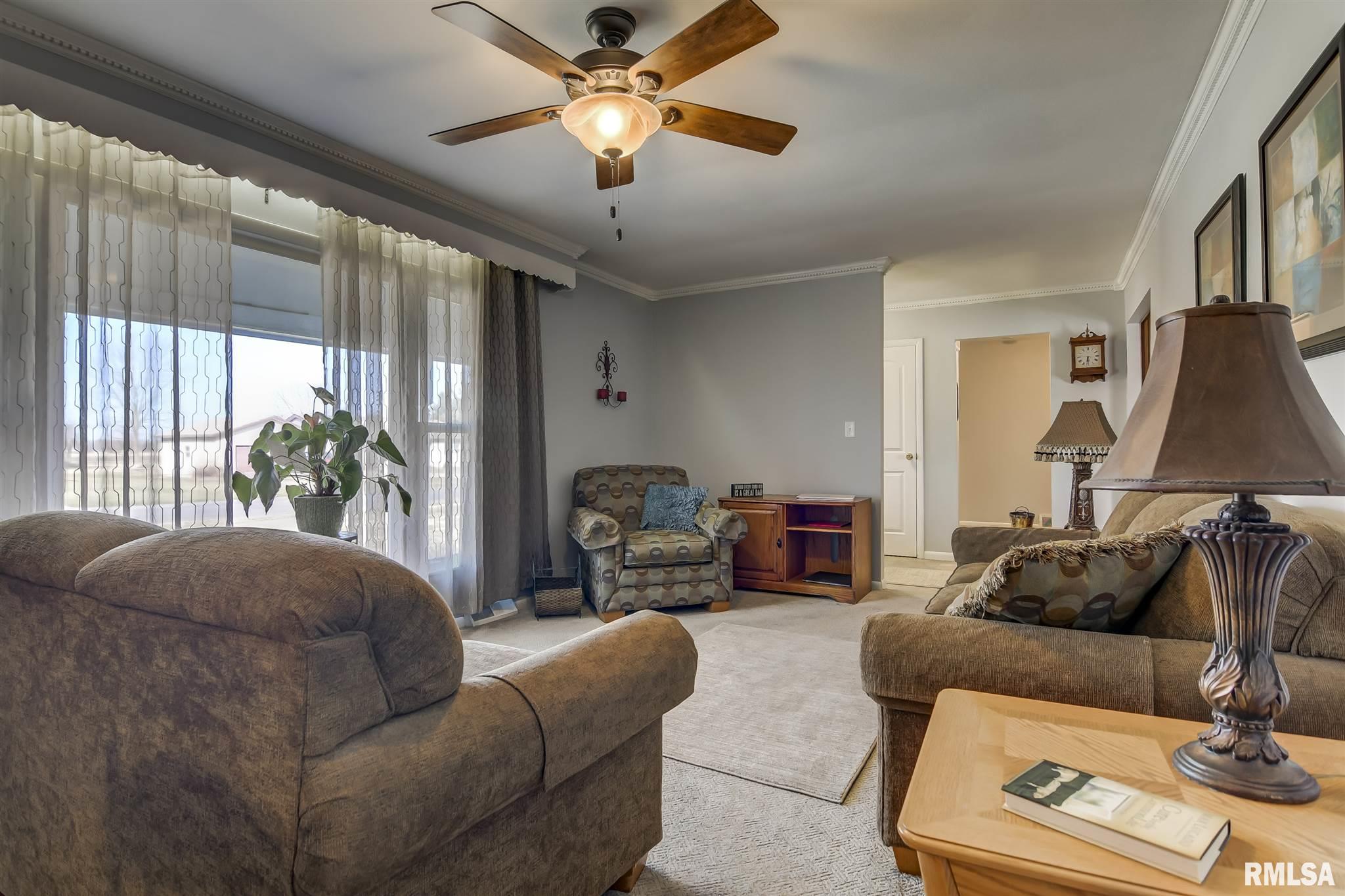 2506 Plateau Drive Springfield, IL 62707 - Photo 9 of 41 Gallery Image 9