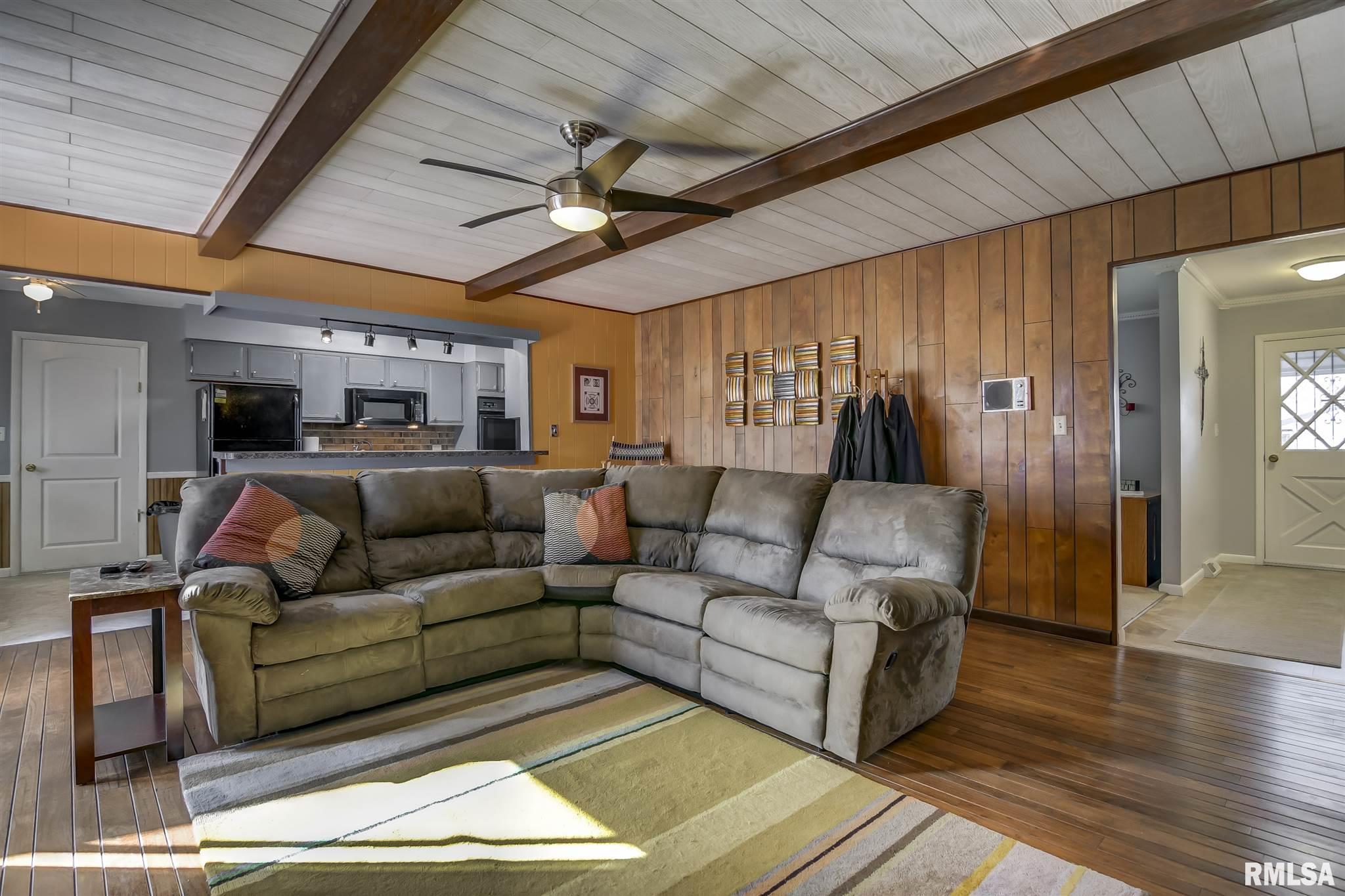 2506 Plateau Drive Springfield, IL 62707 - Photo 10 of 41 Gallery Image 10