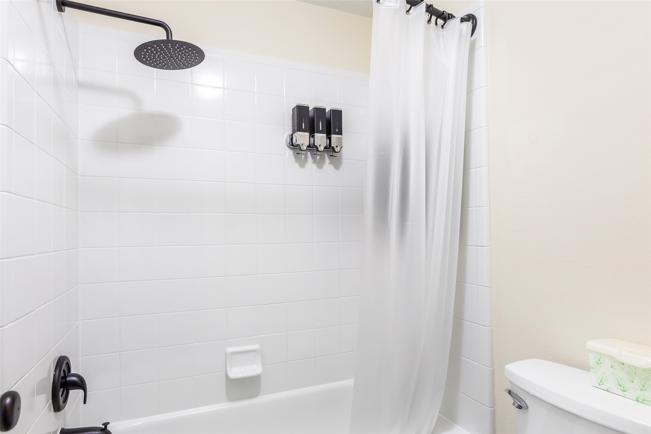 12122 Landsdown Ridge Way Humble, TX 77346 - Photo 25 of 34 a bathroom with a shower