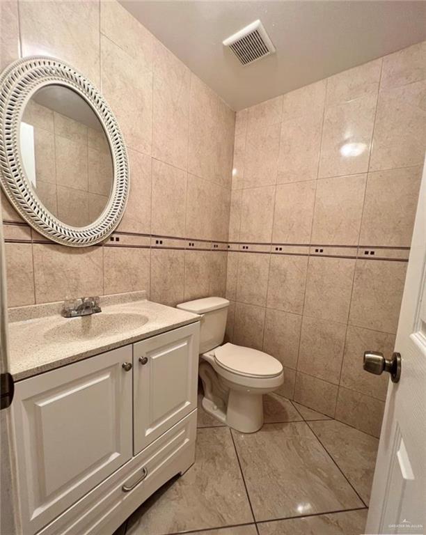 2106 Johnson Street Brownsville, TX 78521 - Photo 6 of 20