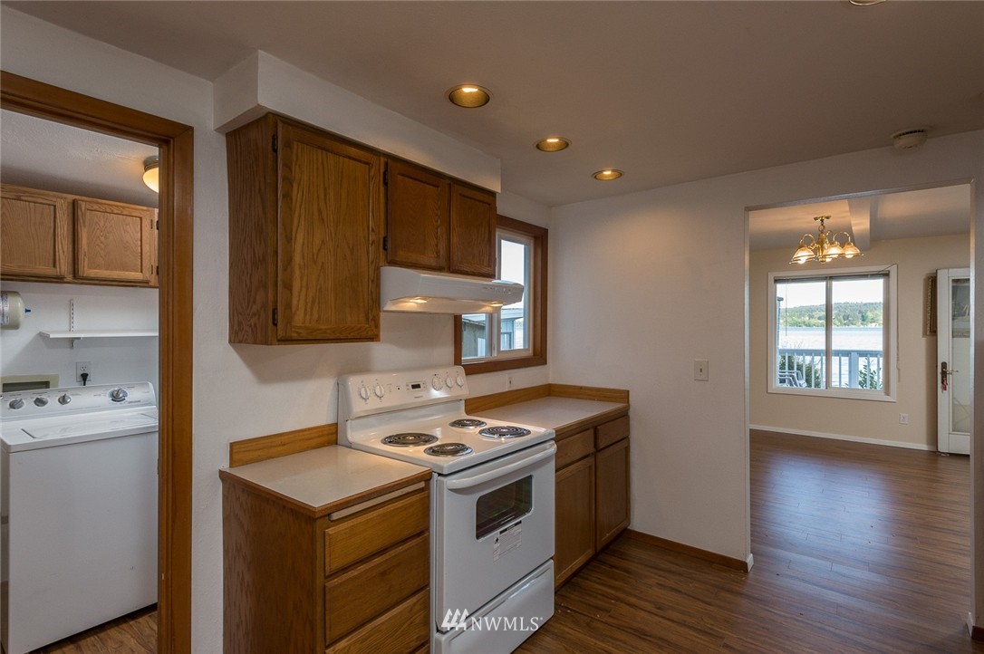 26324 Pillsbury Road Southwest Vashon, WA 98070 - Photo 15 of 19 Gallery Image 15