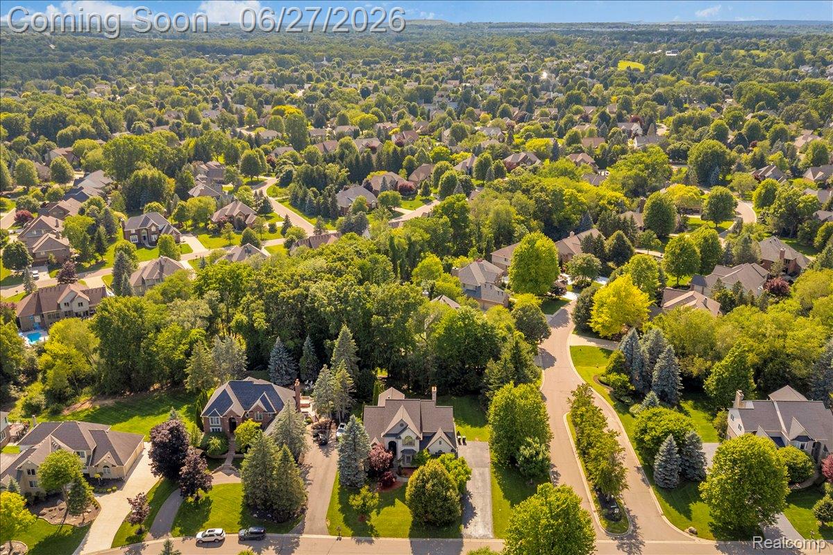 1781 Westridge Drive Rochester, MI 48306 - Photo 13 of 56 60-1781 Westridge Dr_59.jpg