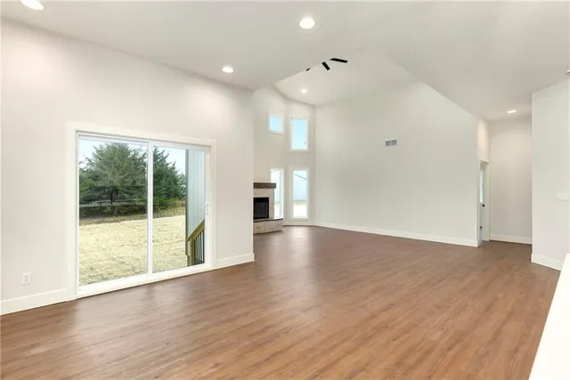 $499,500 | 153 South Linn Valley Drive, Linn Valley, KS 66040