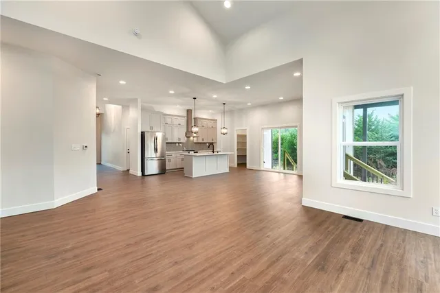 $499,500 | 153 South Linn Valley Drive, Linn Valley, KS 66040