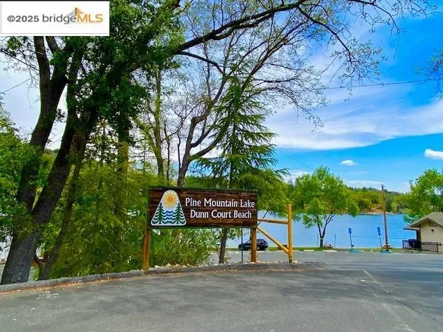 $399,900 | 19621 Cottonwood Street, Groveland, CA 95321