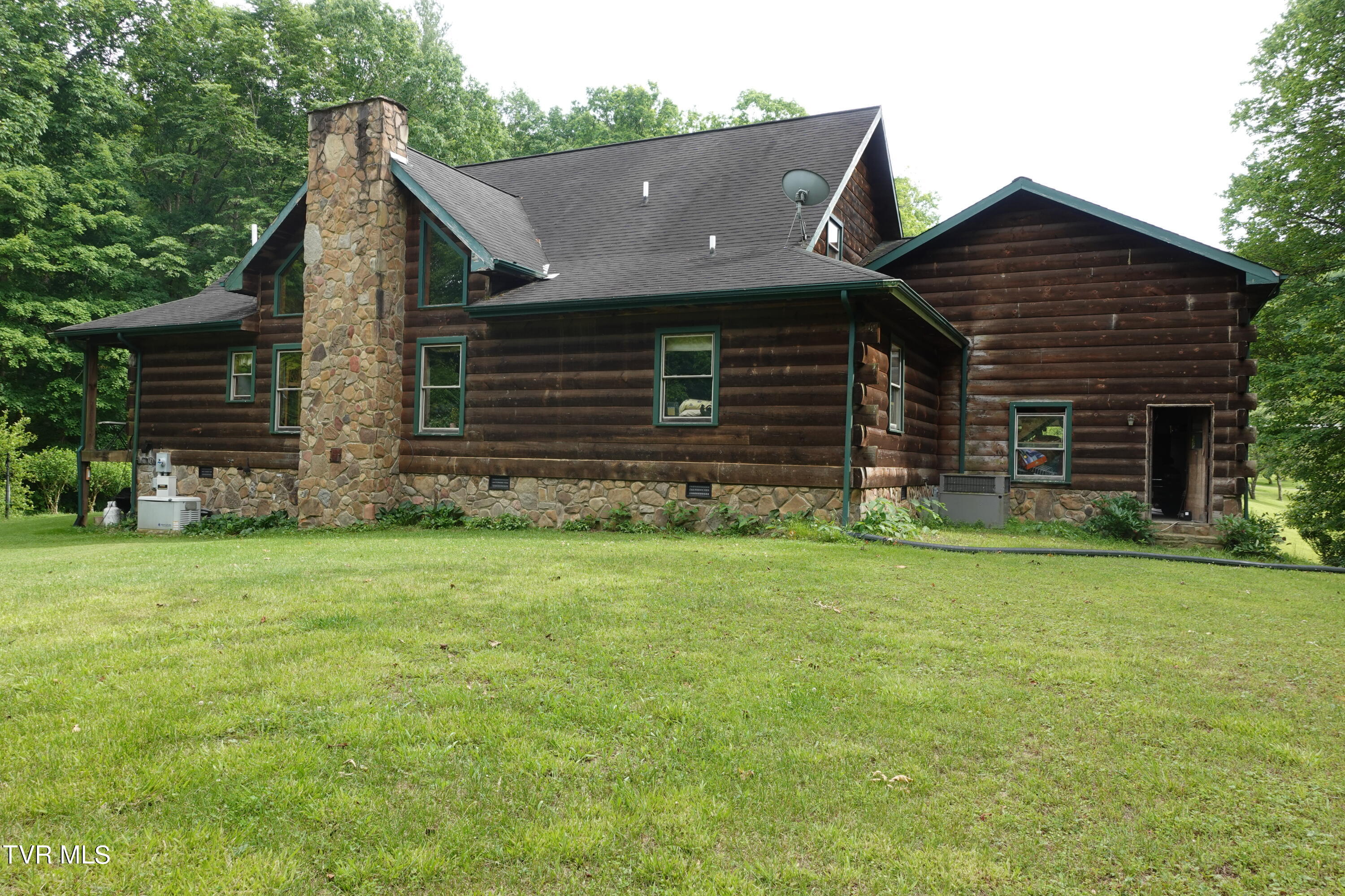 639 Dream Farm Road Birchleaf, VA 24220 - Photo 49 of 153 DSC00218